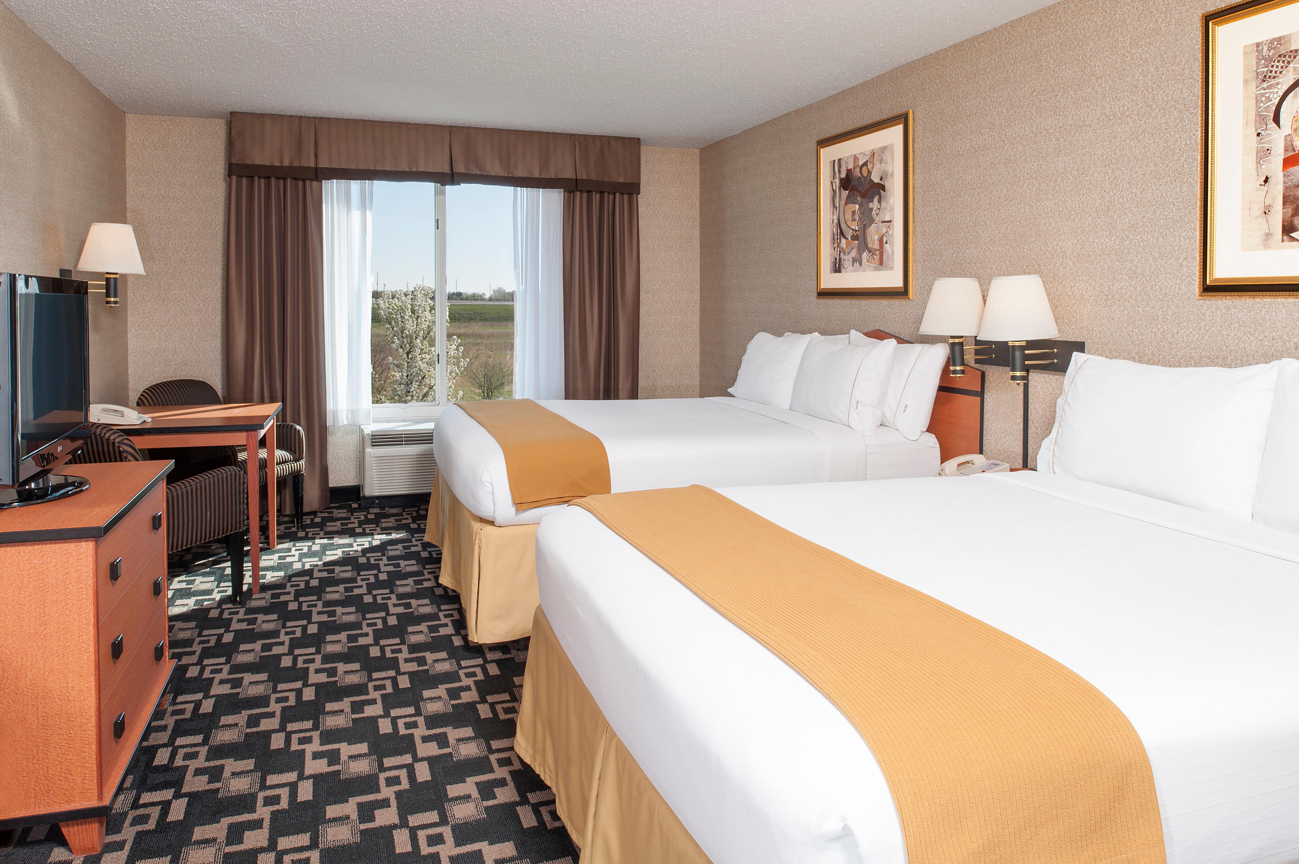 Holiday Inn Express Hotel & Suites Greenwood Luaran gambar
