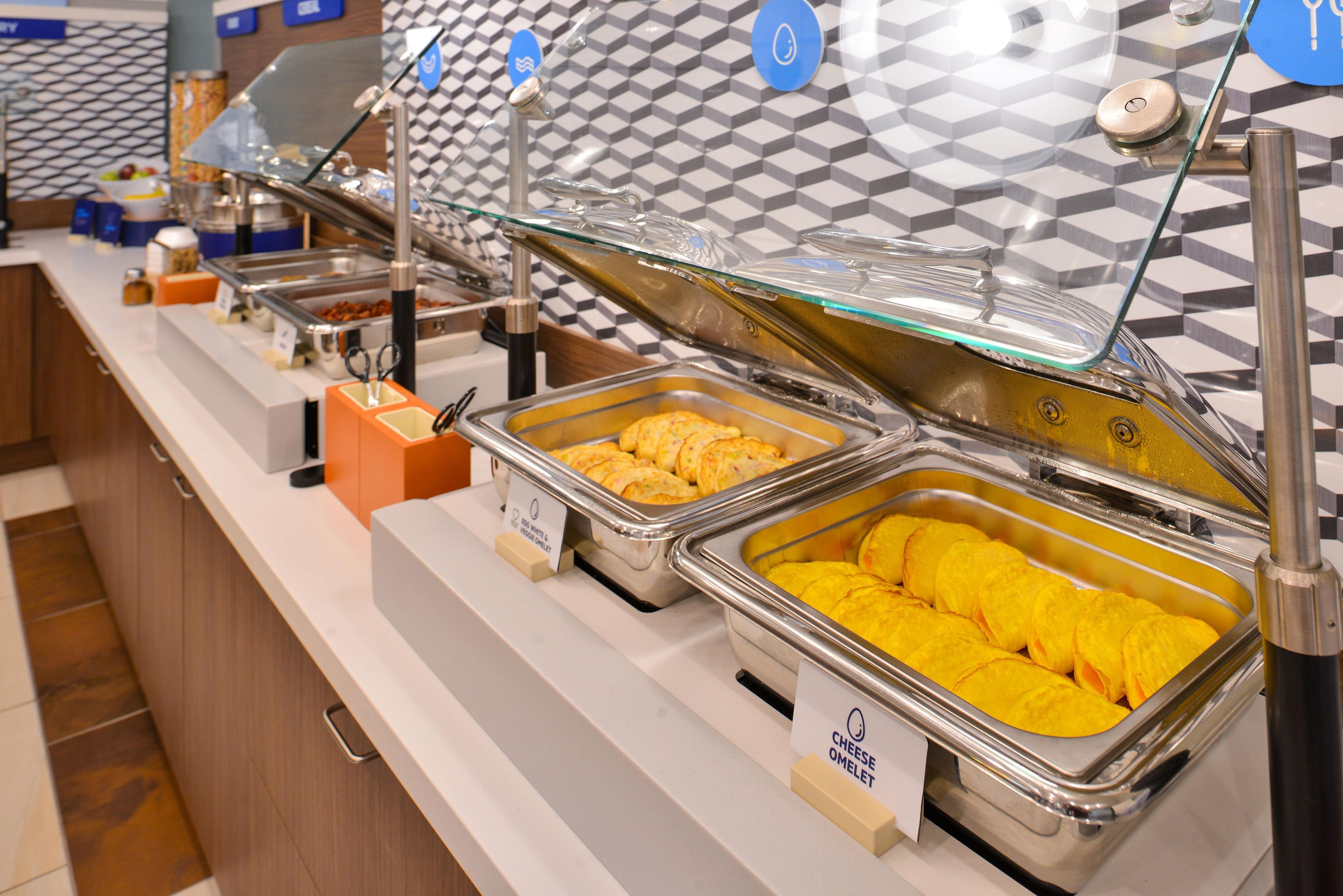 Holiday Inn Express Hotel & Suites Greenwood Luaran gambar