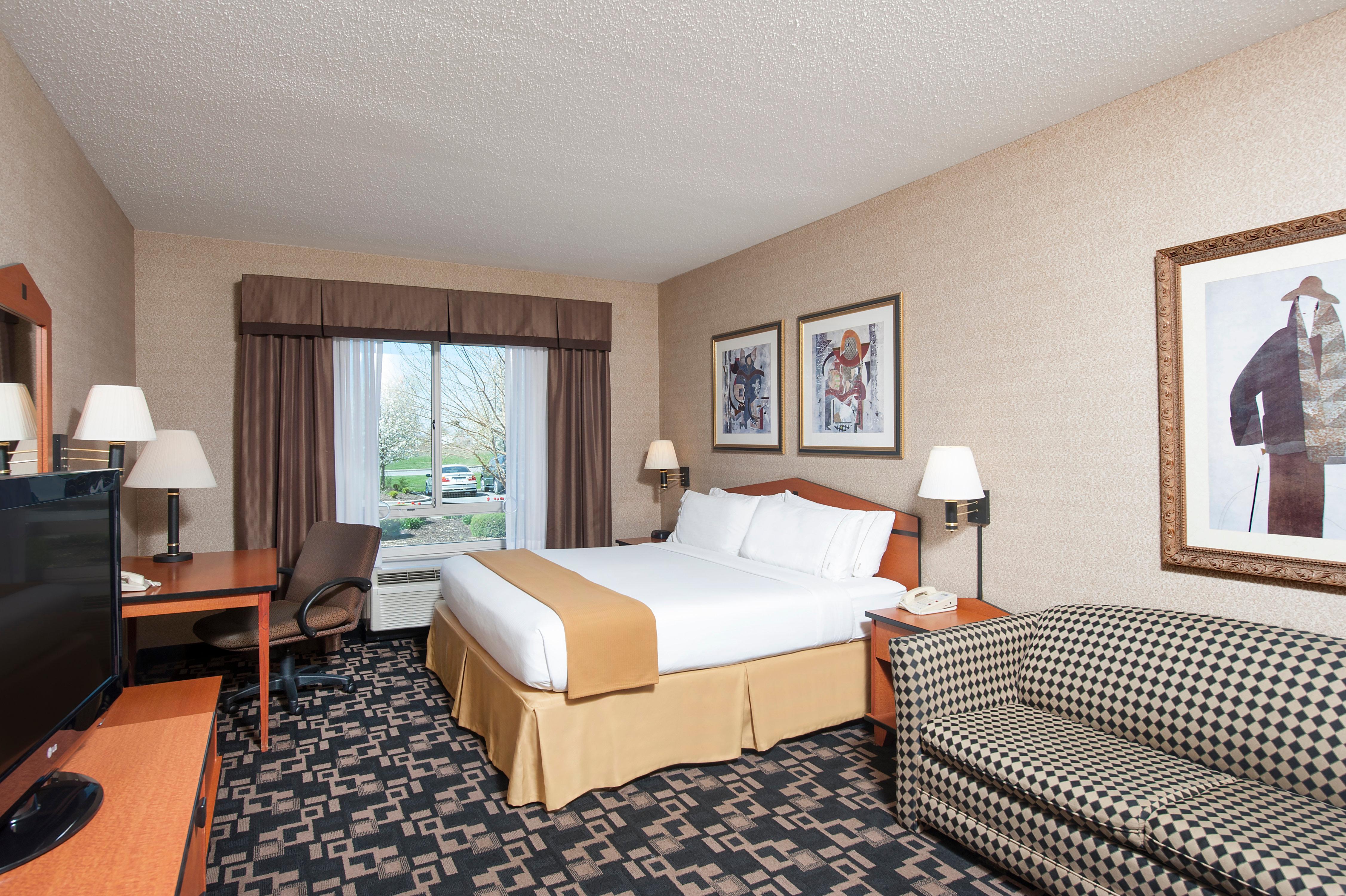 Holiday Inn Express Hotel & Suites Greenwood Luaran gambar