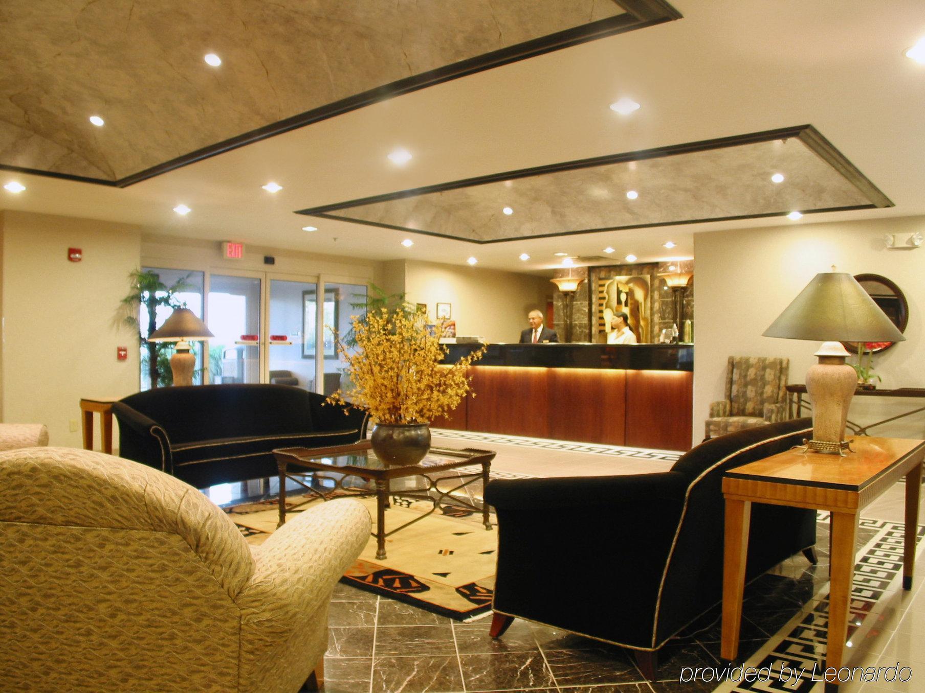 Holiday Inn Express Hotel & Suites Greenwood Luaran gambar